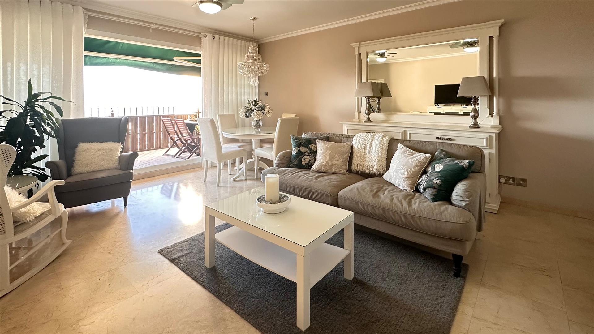Image of Apartment - 2 Bedrooms - 2 Bathrooms for Sale in Gardiner's View-Gibraltar, Image 1